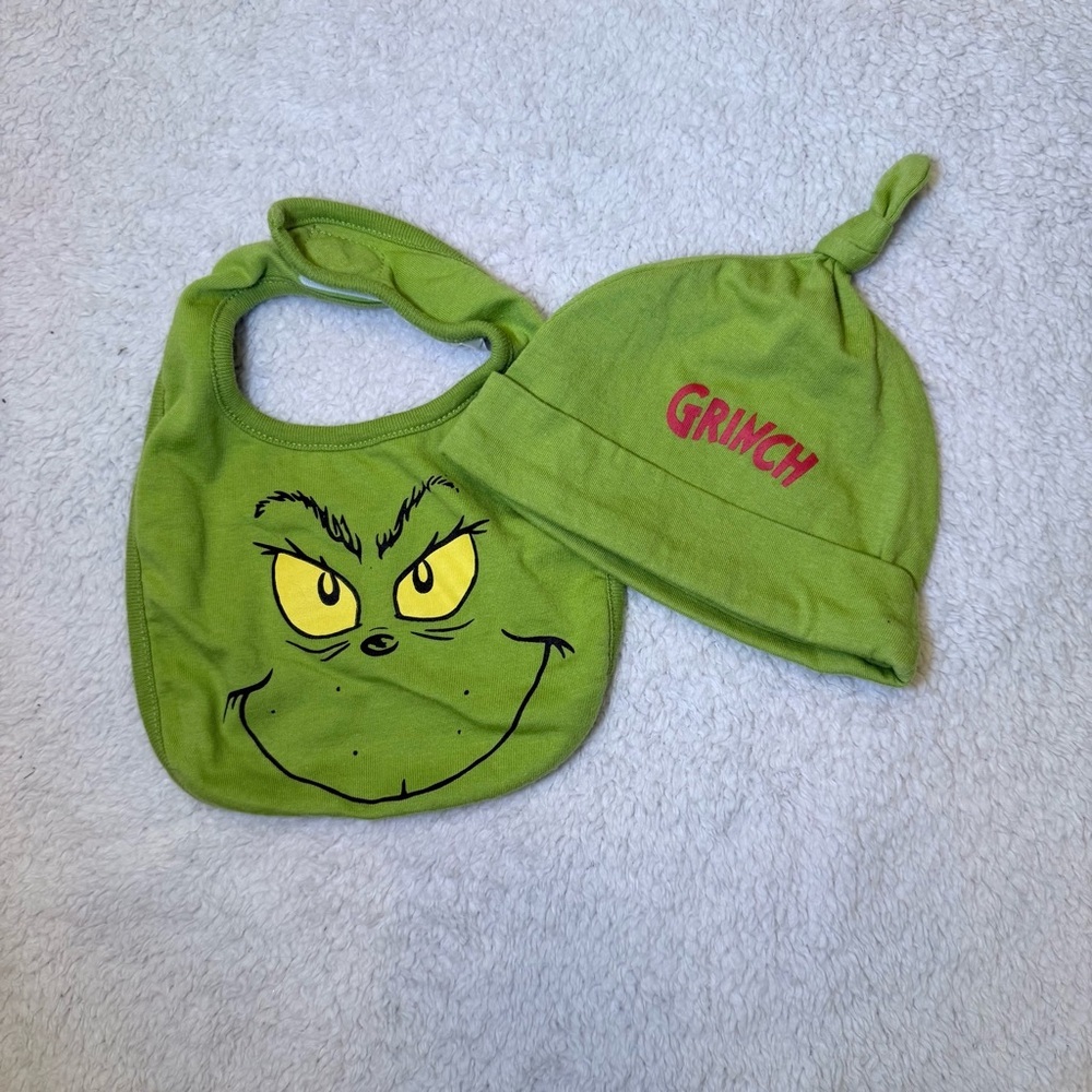 Green Grinch Baby Bib and Hat Set